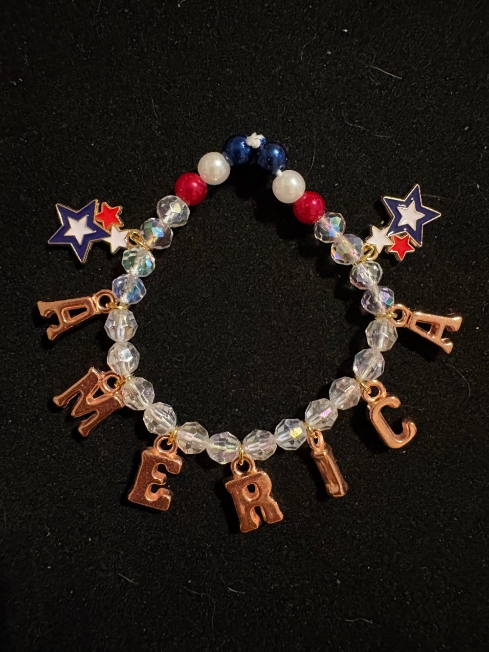 Parky’s Place AMERICA Patriotic Charm Stretch Bracelet Handmade